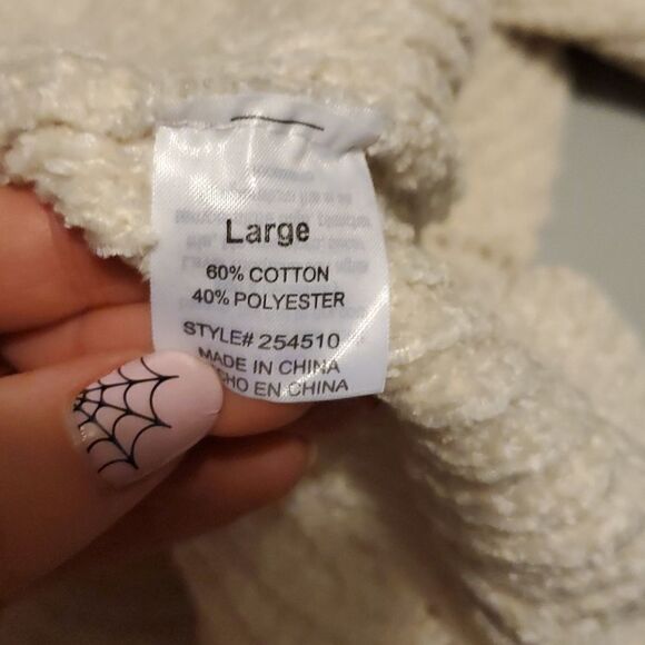 NWT POOF Warm & Cozy Lifestyle Sweater-Ladies Size Large - Picture 7 of 7